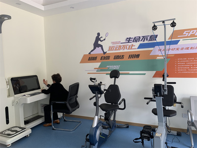 东海县牛山街道 多方联动共育“长者食堂”健身休闲活动